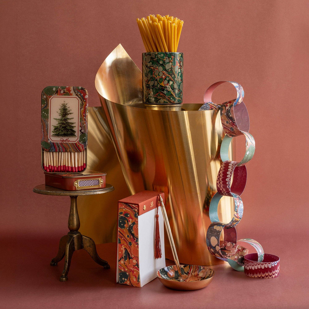 Marbled Paper Chains - The Botanical Candle Co.