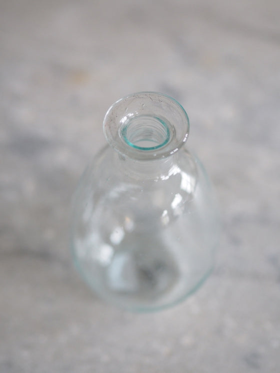 Transparent Amour Vase by La Soufflerie