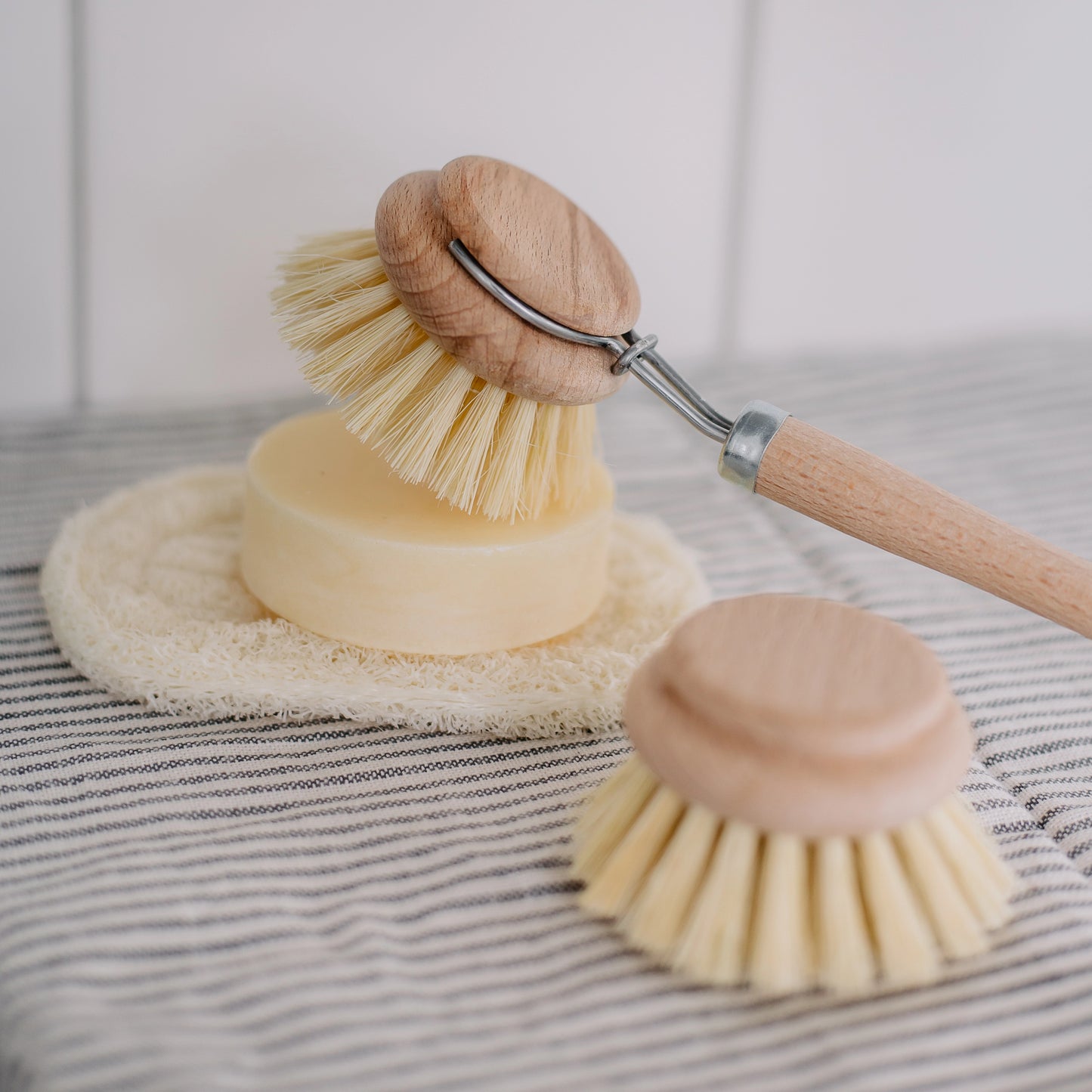 Dish Washing Brush - The Botanical Candle Co.
