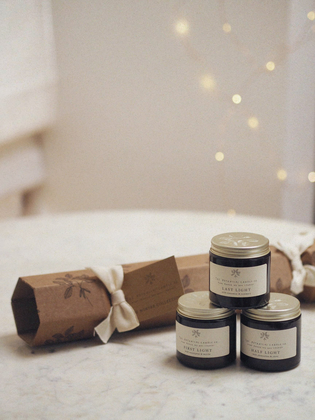 The Winter Light Candle Cracker - The Botanical Candle Co.