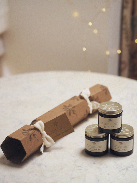 The Winter Light Candle Cracker - The Botanical Candle Co.