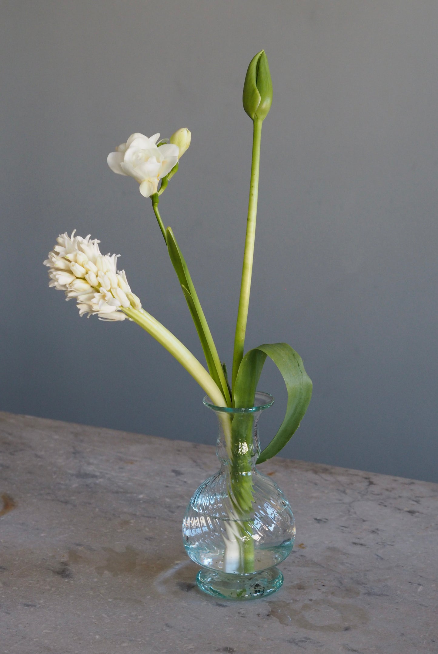 Rounded Swirled Vase by La Soufflerie - The Botanical Candle Co.