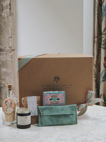  The Bekki Gift Box