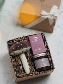  The Violet Crown Gift Box