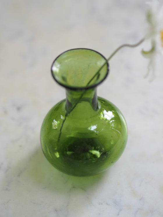 Olive Green Piccola Bud Vase by La Soufflerie