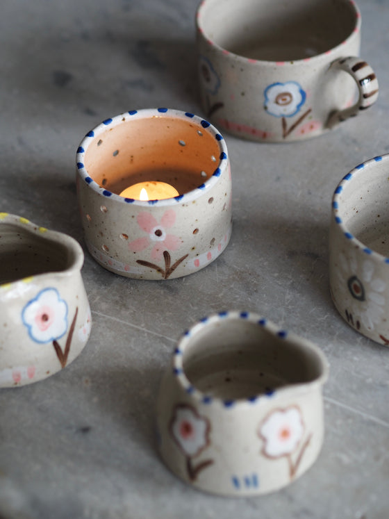 Kate Brigden x Charleston Pottery