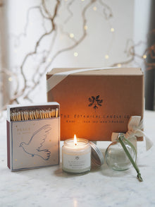  The White Christmas Gift Box