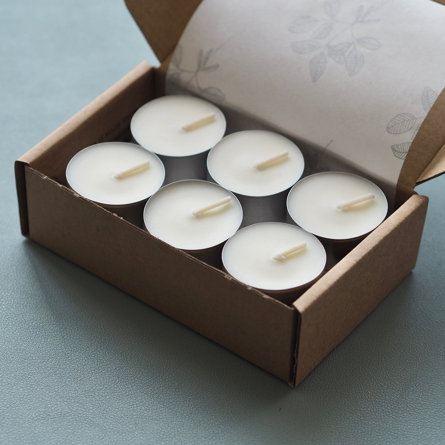 12  Q U I E S C E N T®  Scented Soy Wax Tealights - The Botanical Candle Co.
