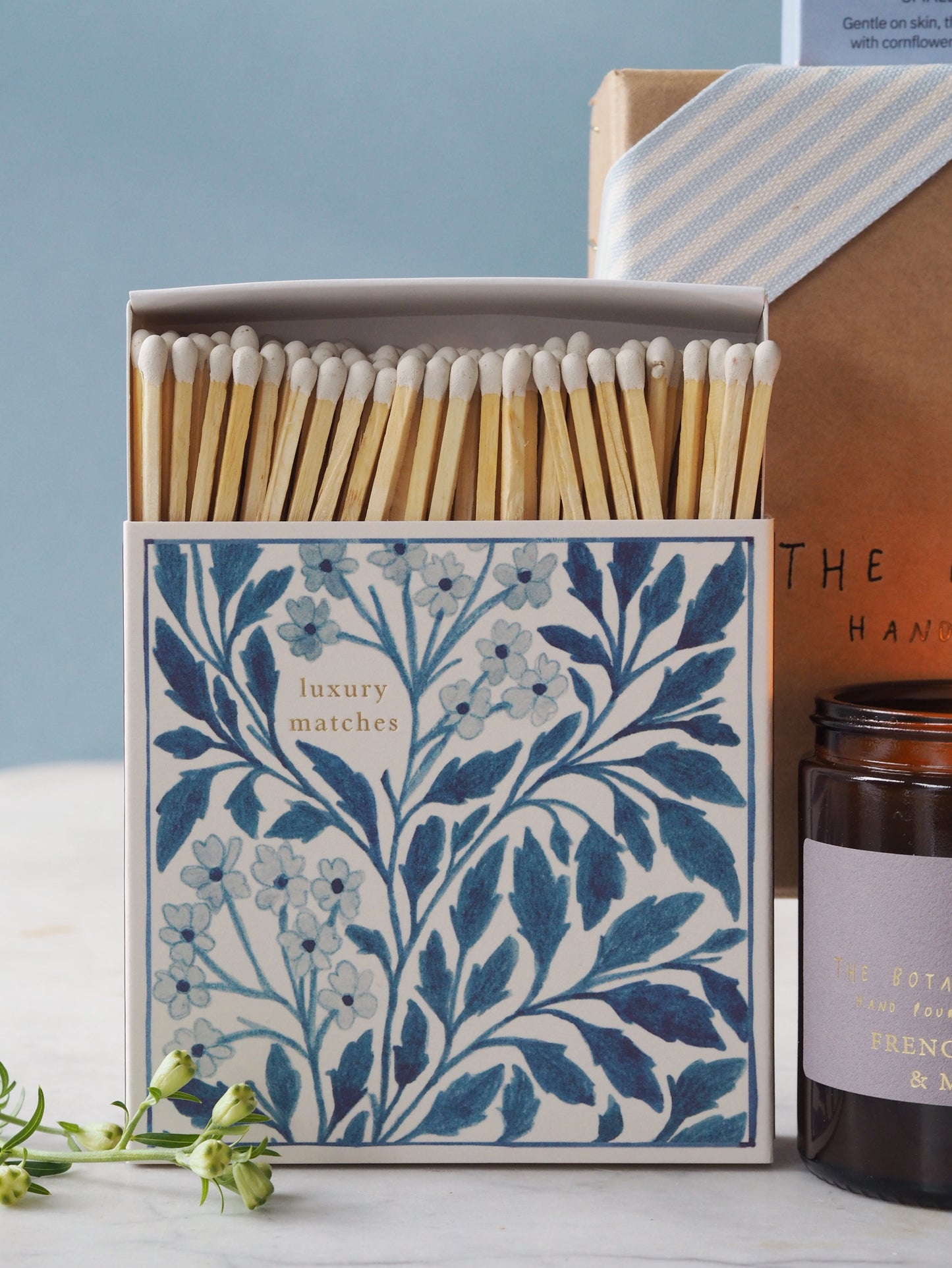 The Mother's Day Gift Box - The Botanical Candle Co.