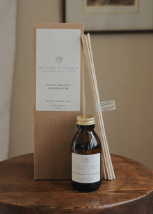  Sweet Orange & Geranium Reed Diffuser - The Botanical Candle Co.