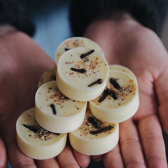 12 Half Light Scented Botanical Soy Wax Melts© - The Botanical Candle Co.