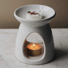  White Ceramic Melt Warmer - The Botanical Candle Co.