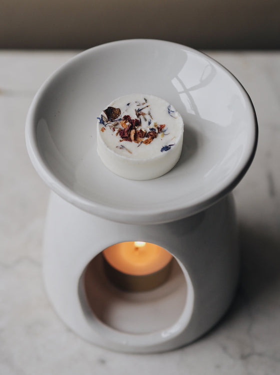 White Ceramic Melt Warmer - The Botanical Candle Co.