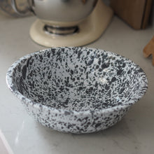  Grey & White Splatterware Enamel Bowls - The Botanical Candle Co.