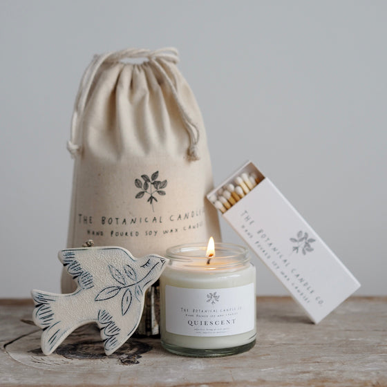 The Peaceful Christmas Gift Bag - The Botanical Candle Co.